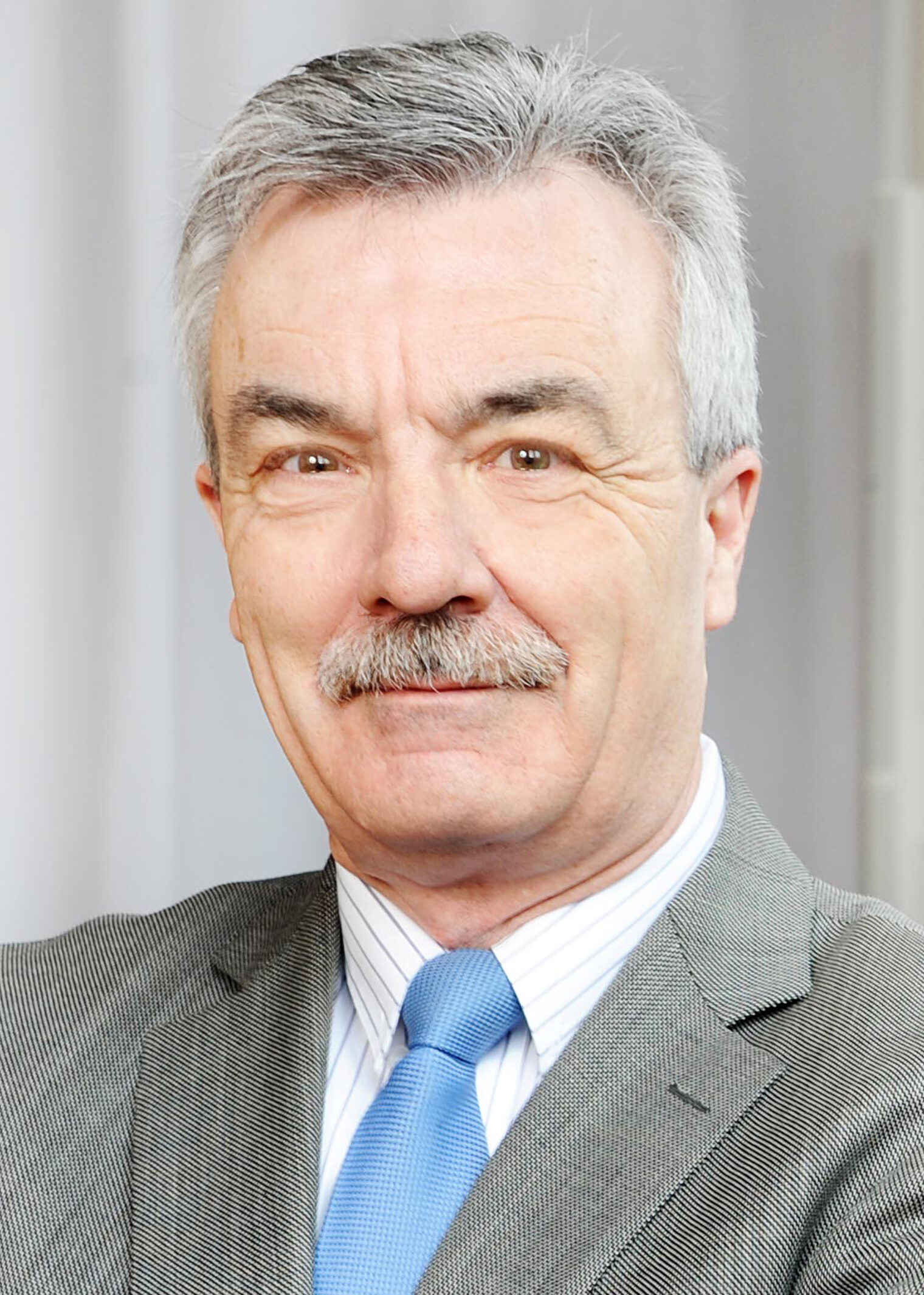 Fünfter Hauptgeschäftsführer der Handwerkskammer für Unterfranken, Rolf Lauer