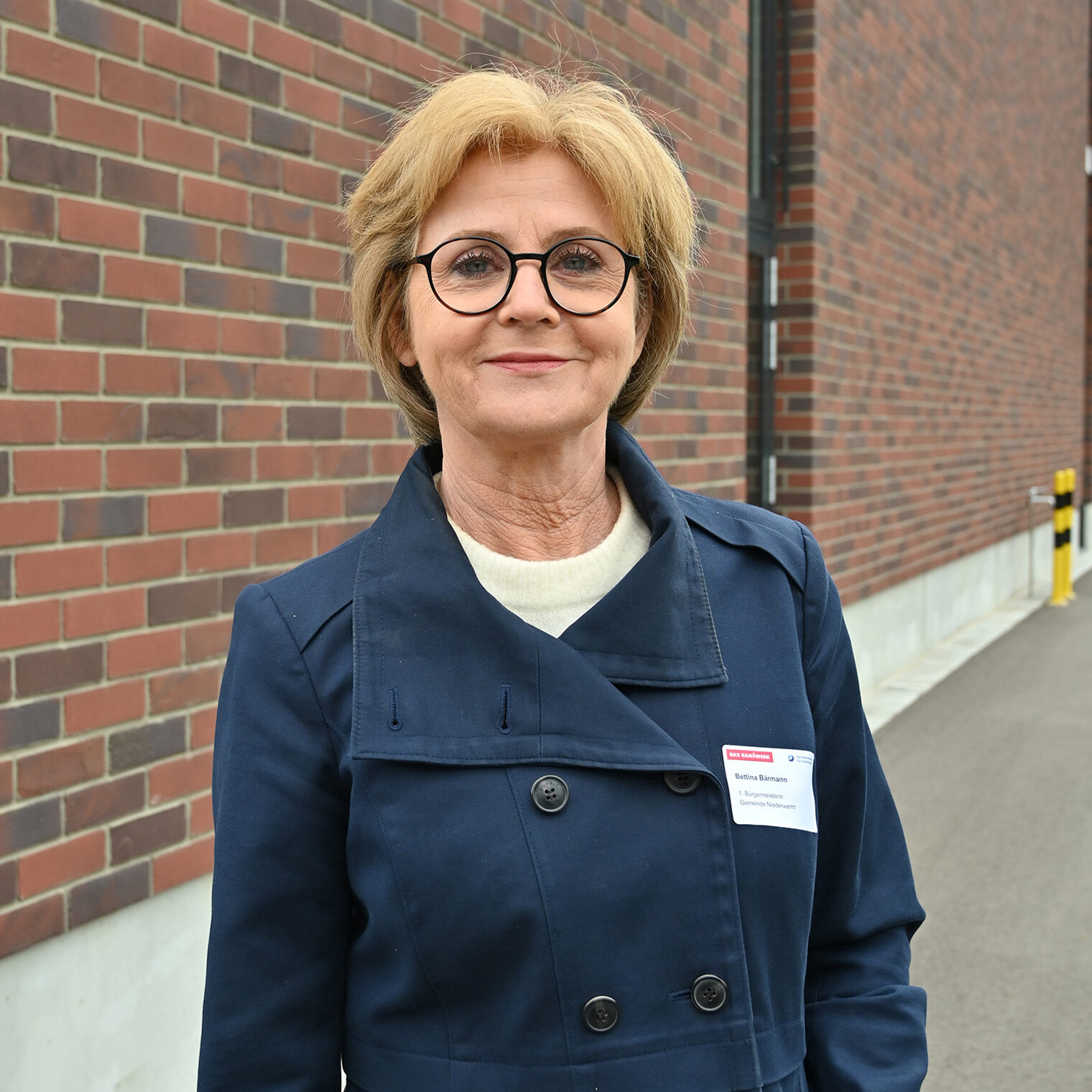 Porträtfoto Bettina Bärmann