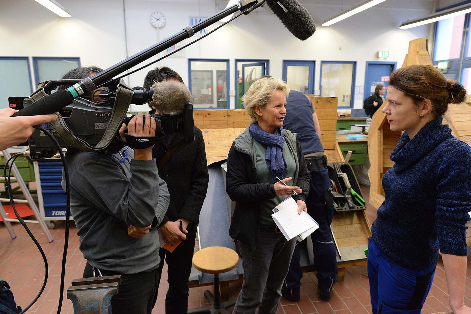 NHK -Japanischer Fernsehsender- besucht Spengler-Meisterschule Würzburg 19